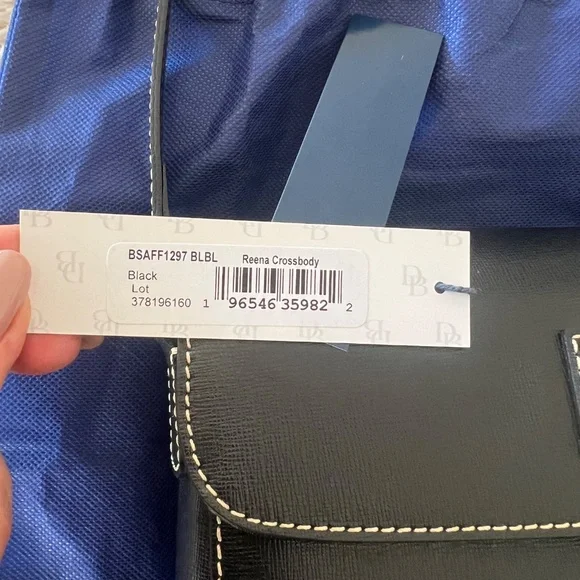 Dooney & Bourke  Pebble Grain Rena Crossbody - Picture 2 of 8